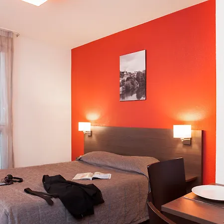 Adagio Access Lejlighedshotel Poitiers
