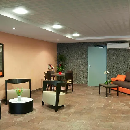 Adagio Access 3* Poitiers