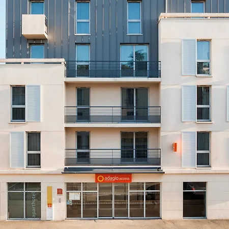 Adagio Access Aparthotel Poitiers