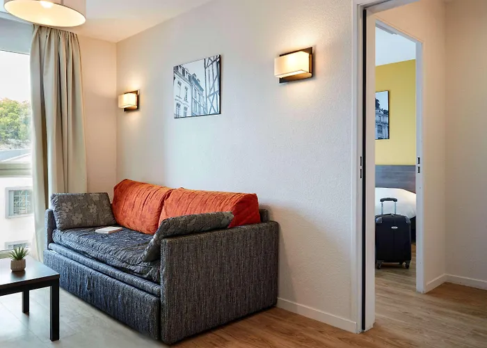 アパートホテル アダージョ アクセス ポワティエ アパートホテル ポアティエ