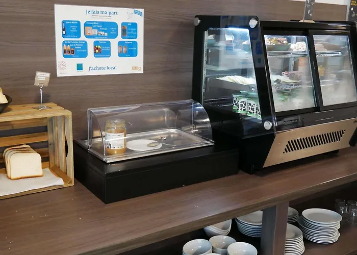 Adagio Access Апарт-отель Пуатье