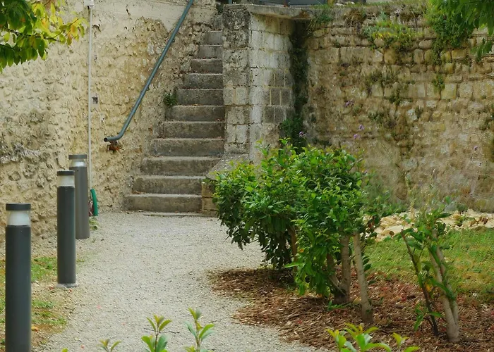 Adagio Access Апарт-отель