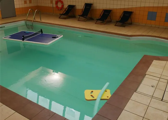 アパートホテル アパートホテル アダージョ アクセス ポワティエ ポアティエ